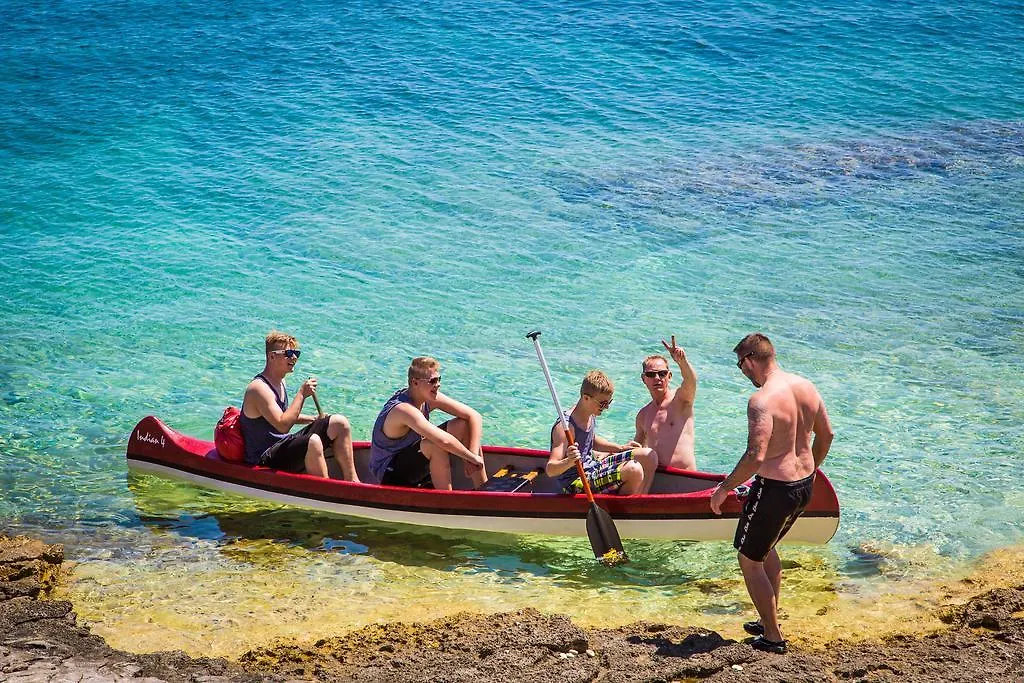 Arena Stupice Camping Homes База отдыха