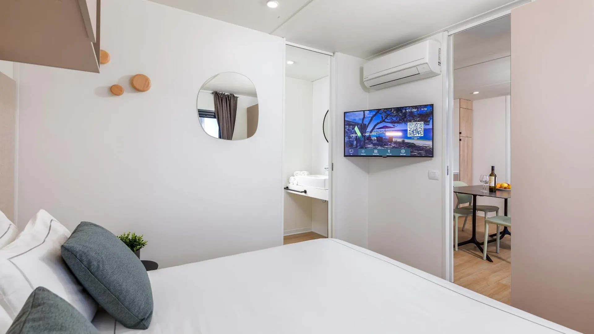 Arena Stupice Camping Homes Premantura
